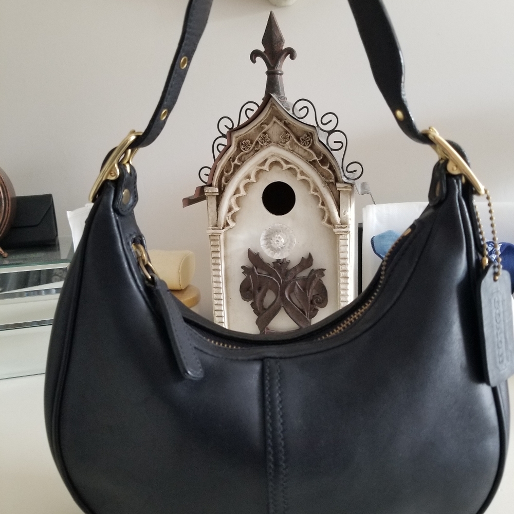 Vtg Coach small handbag